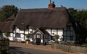 The Bottle & Glass Inn - Book All 3 Rooms